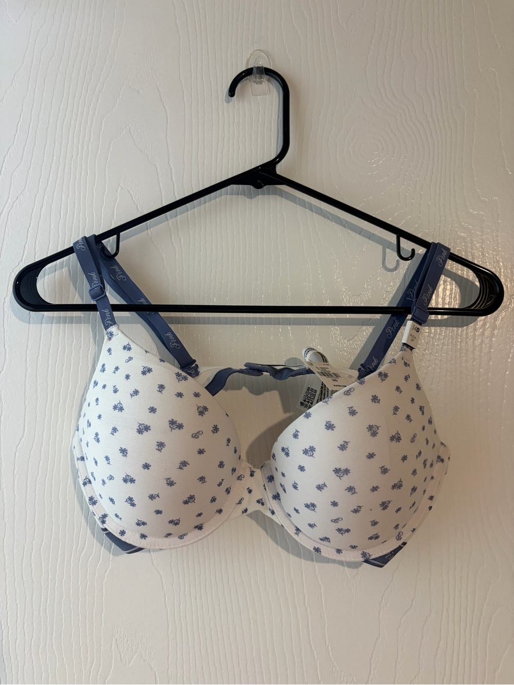 PINK Victoria's Secret White Push-up Bra with Blue Floral Print